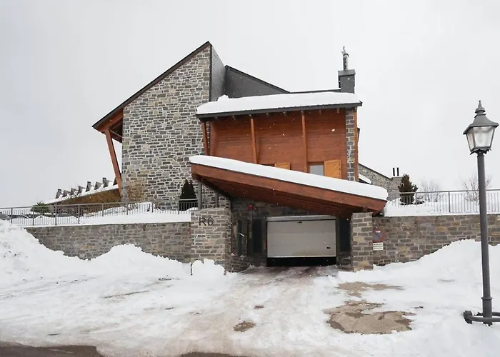 Semesterbostad Austen - By Cardi Formigal